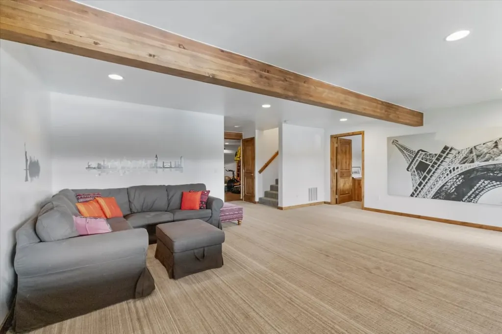 471 Carpenter Lane Eureka MT 59917