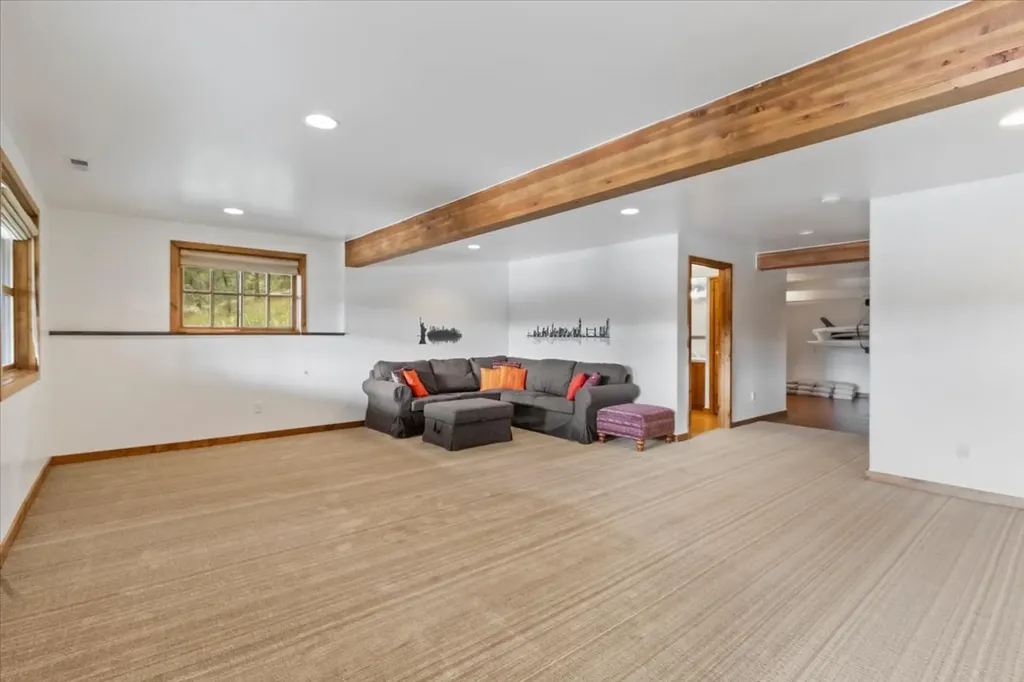 471 Carpenter Lane Eureka MT 59917