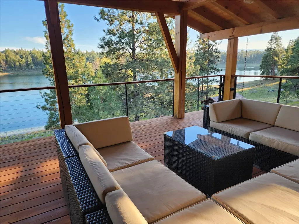 471 Carpenter Lane Eureka MT 59917