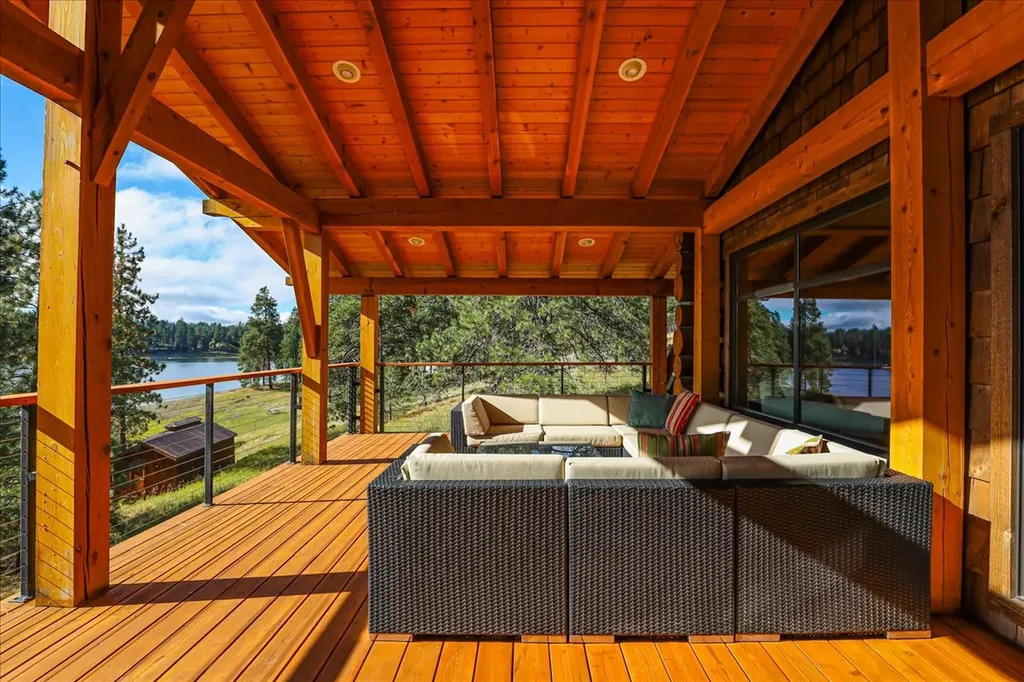 471 Carpenter Lane Eureka MT 59917