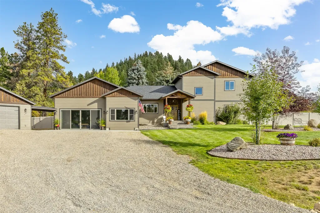 12 W Cherry Street Clancy MT 59634