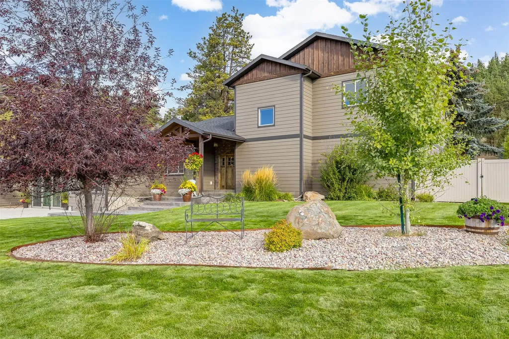12 W Cherry Street Clancy MT 59634
