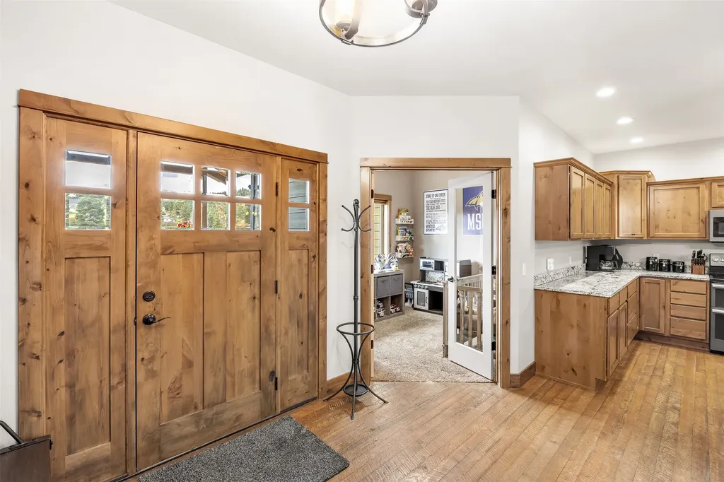 12 W Cherry Street Clancy MT 59634
