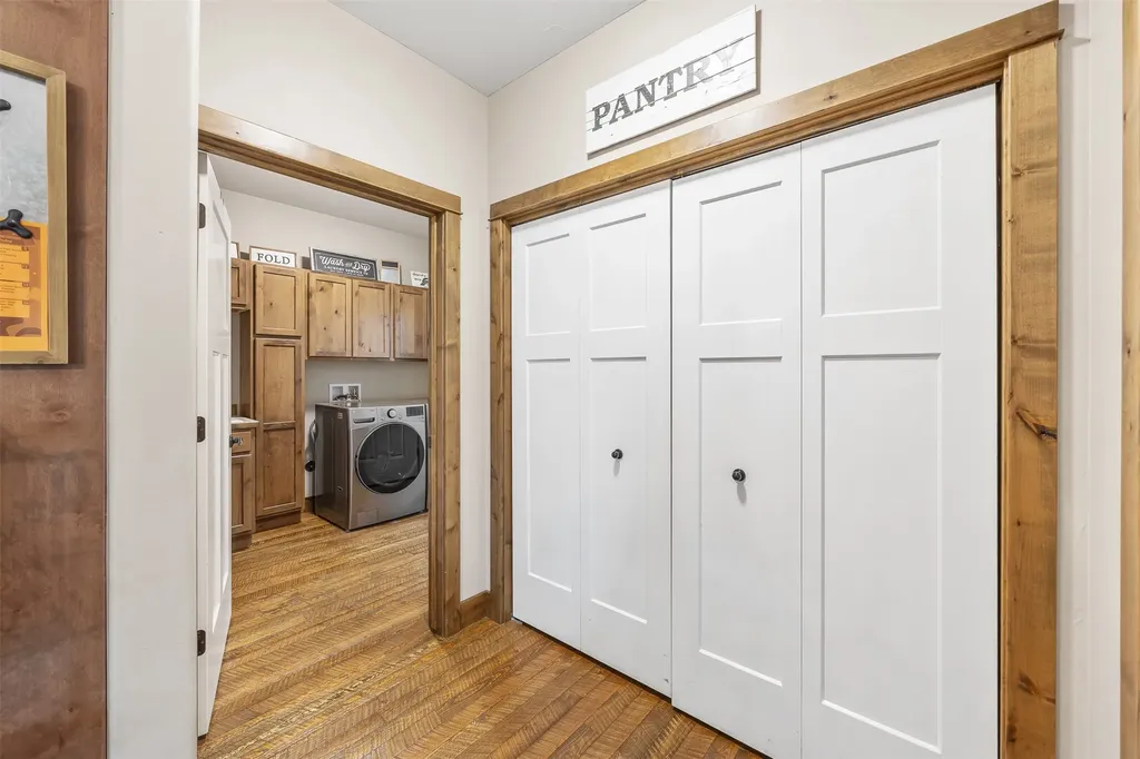 12 W Cherry Street Clancy MT 59634