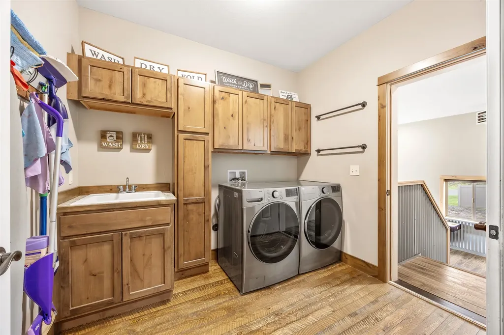 12 W Cherry Street Clancy MT 59634