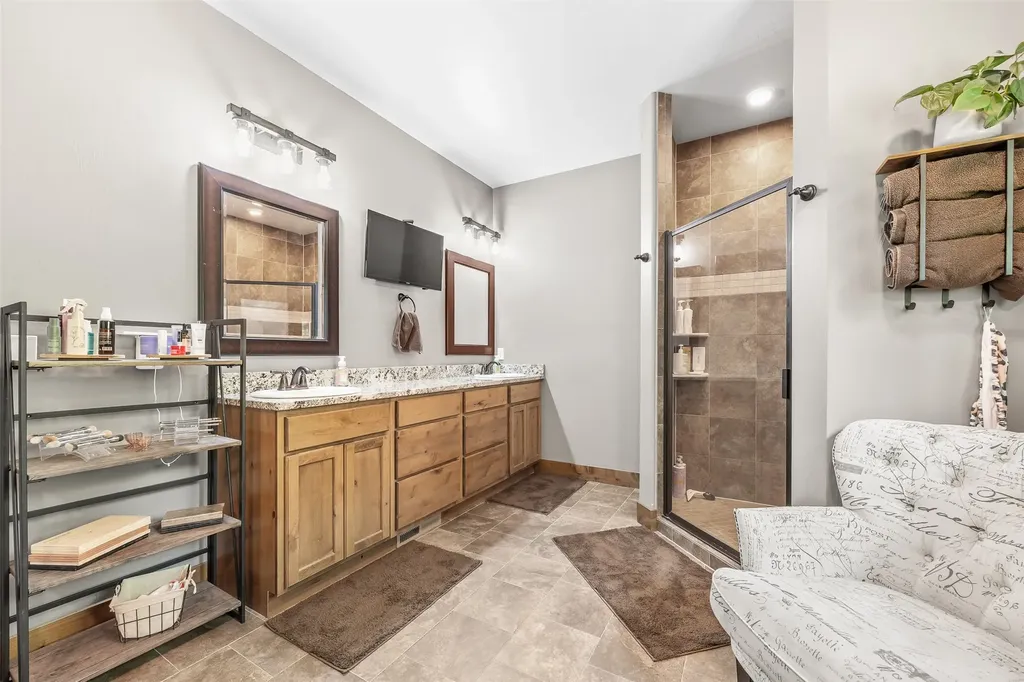 12 W Cherry Street Clancy MT 59634