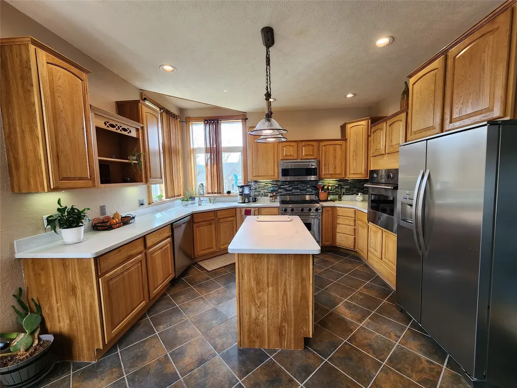 142 Edgewater Drive Libby MT 59923