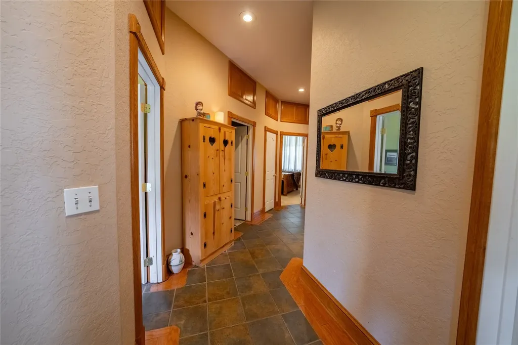 142 Edgewater Drive Libby MT 59923
