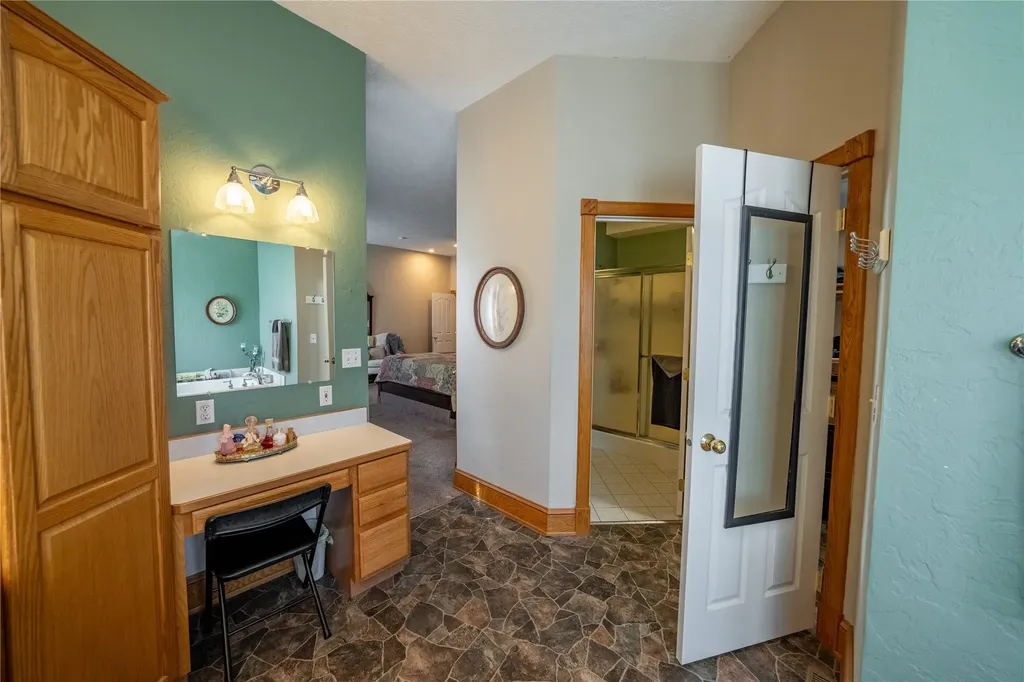 142 Edgewater Drive Libby MT 59923