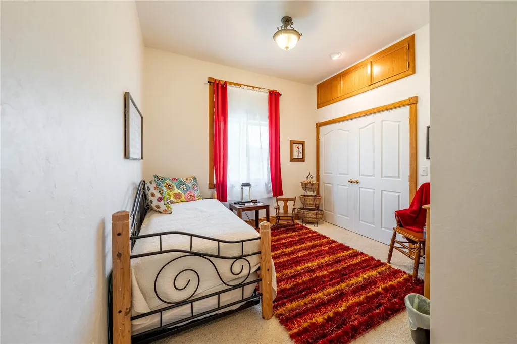 142 Edgewater Drive Libby MT 59923
