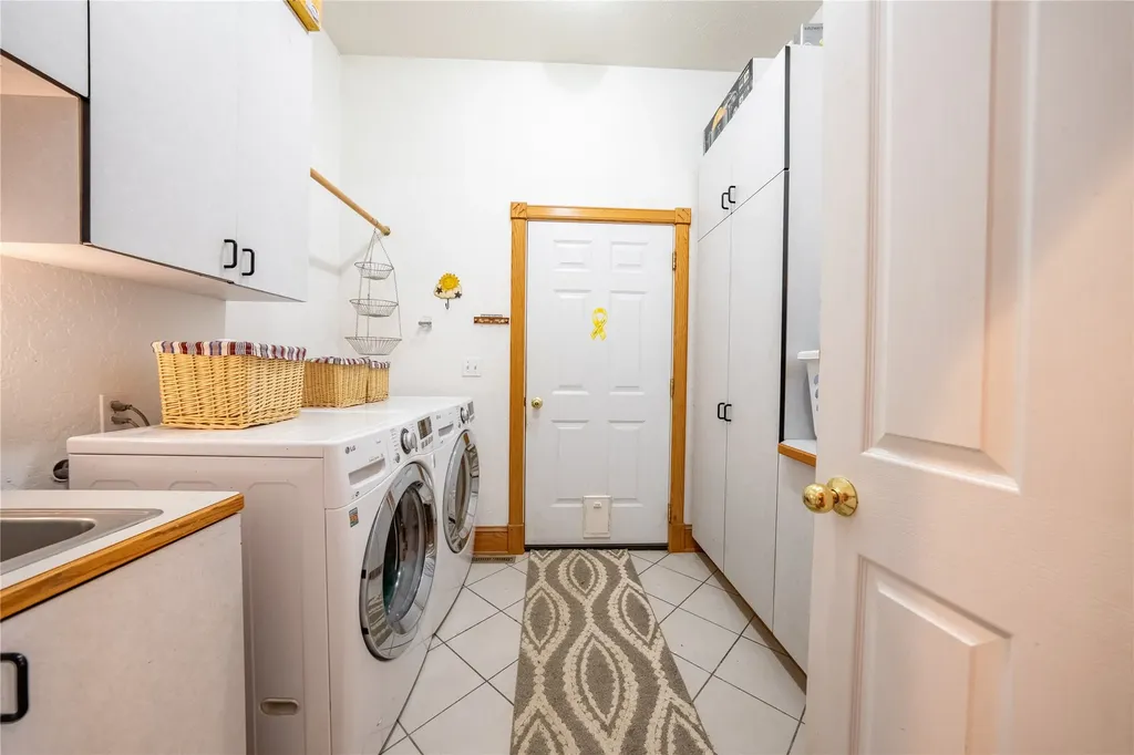 142 Edgewater Drive Libby MT 59923