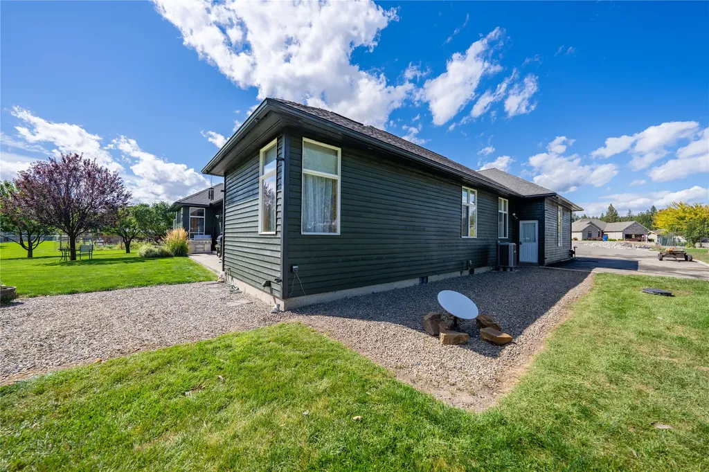 142 Edgewater Drive Libby MT 59923