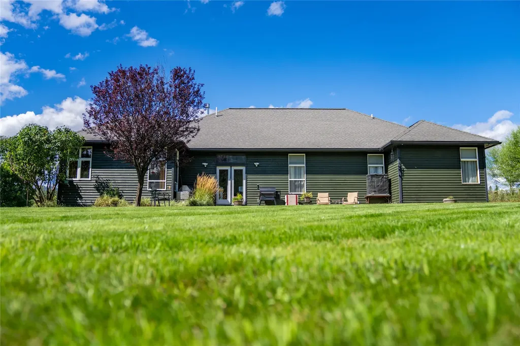 142 Edgewater Drive Libby MT 59923