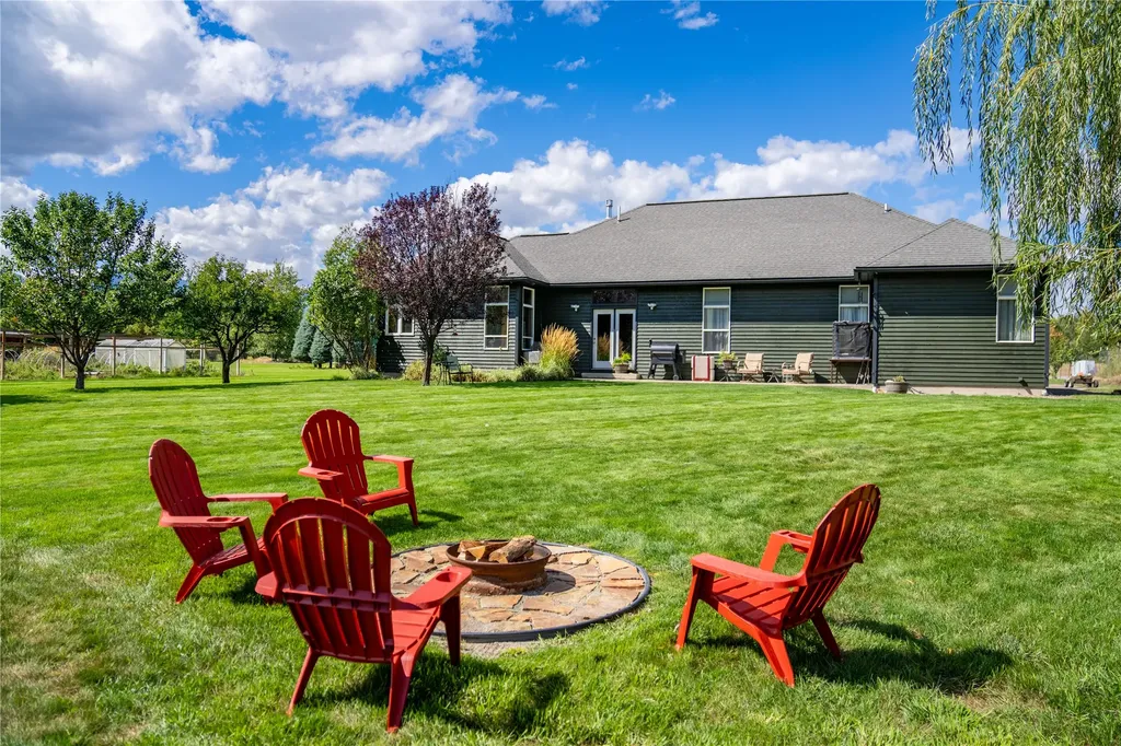142 Edgewater Drive Libby MT 59923