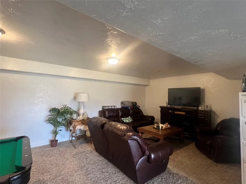 314 Buffalo Drive West Yellowstone MT 59758