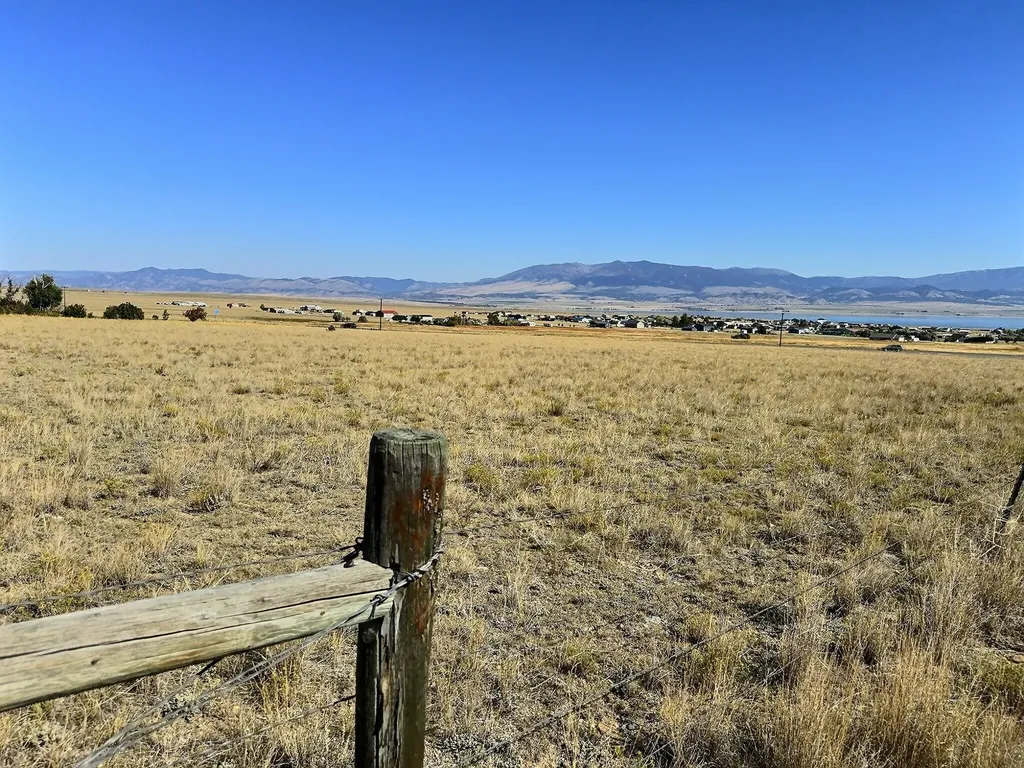 14 Antelope Road Townsend MT 59644