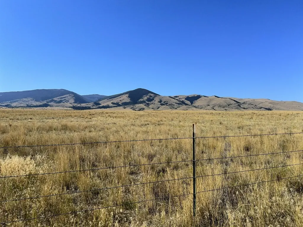 14 Antelope Road Townsend MT 59644