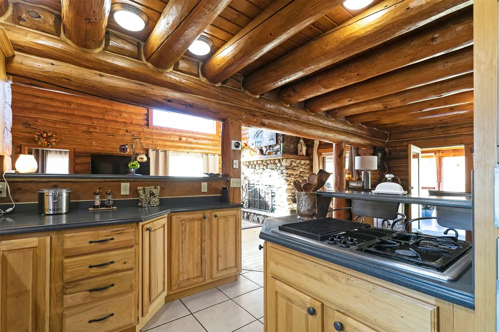 203 Hart Bench Road Darby MT 59829