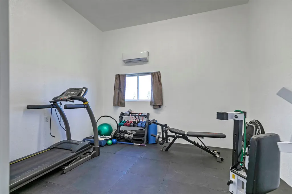 203 Hart Bench Road Darby MT 59829