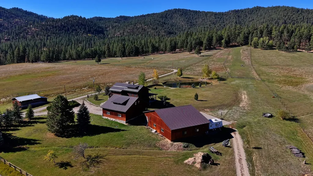 203 Hart Bench Road Darby MT 59829