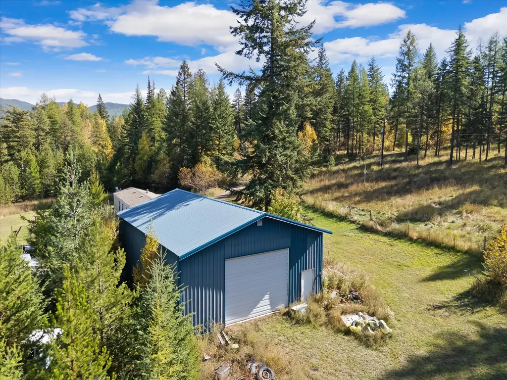 845/855 South Fork Road Martin City MT 59926