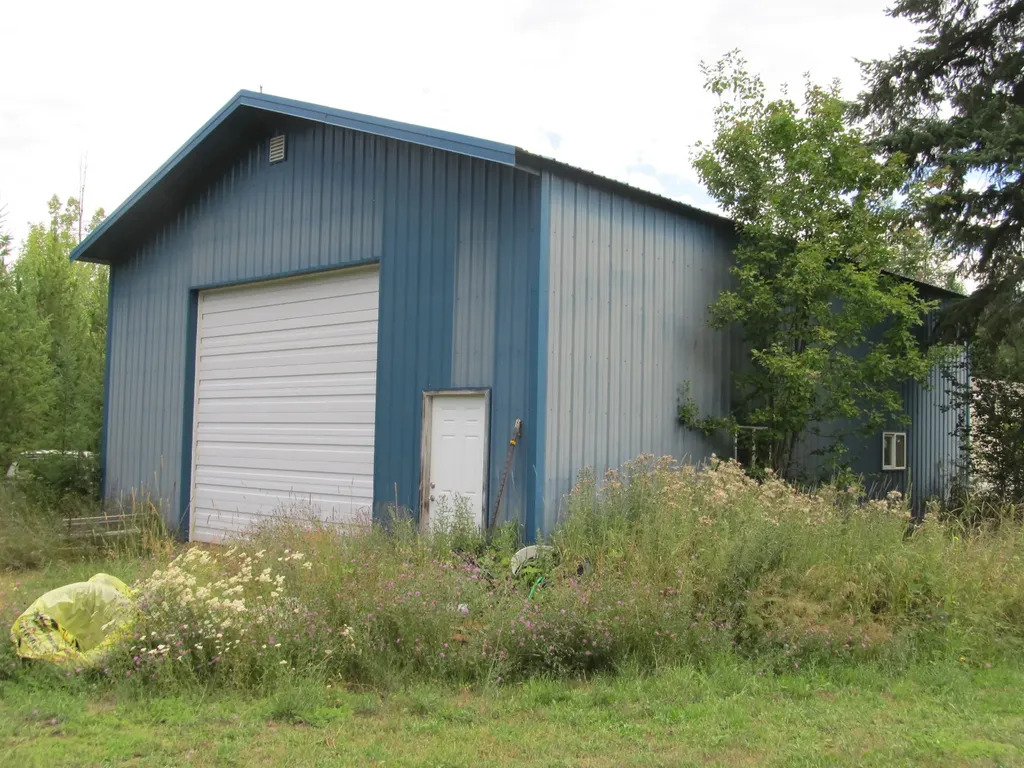 845/855 South Fork Road Martin City MT 59926