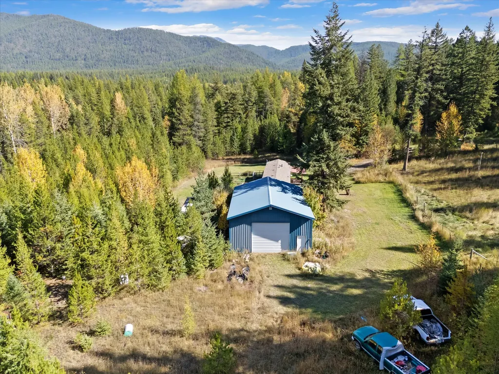 845/855 South Fork Road Martin City MT 59926