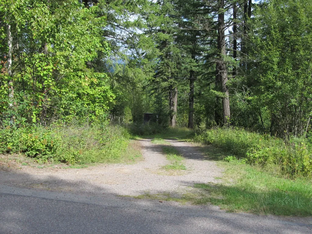 845/855 South Fork Road Martin City MT 59926