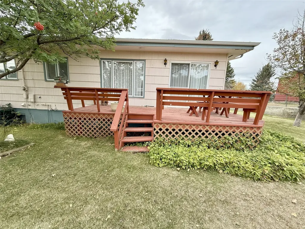 233 4th Avenue SW Cut Bank MT 59427
