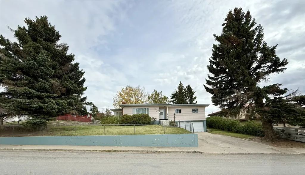 233 4th Avenue SW Cut Bank MT 59427