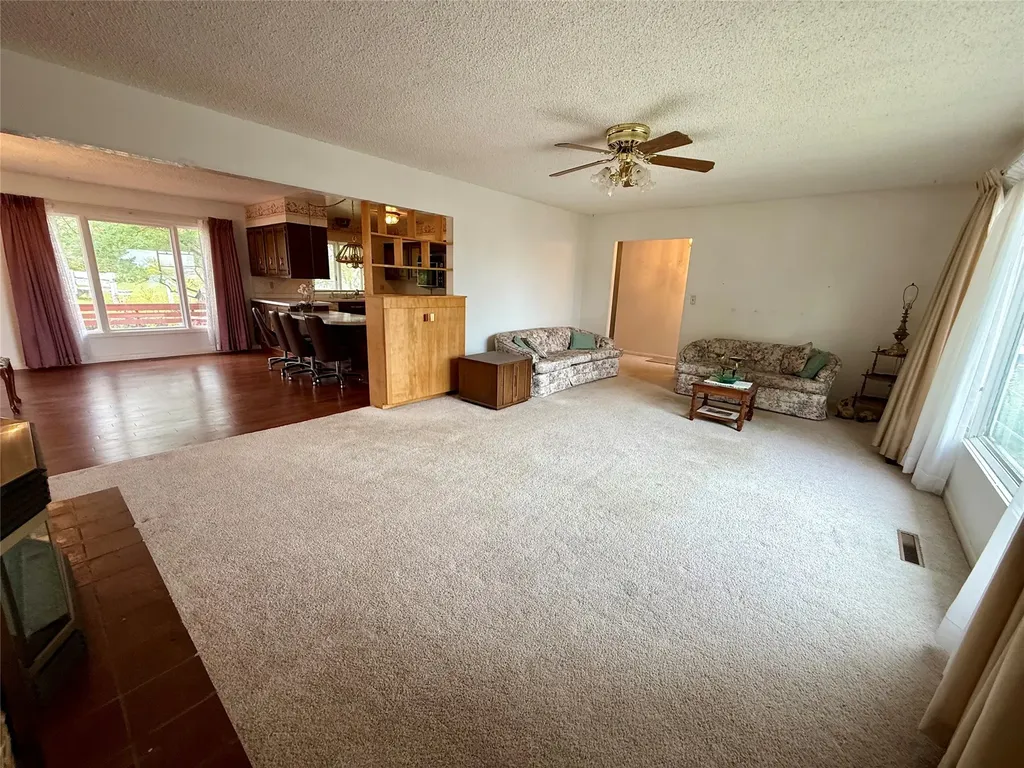 233 4th Avenue SW Cut Bank MT 59427