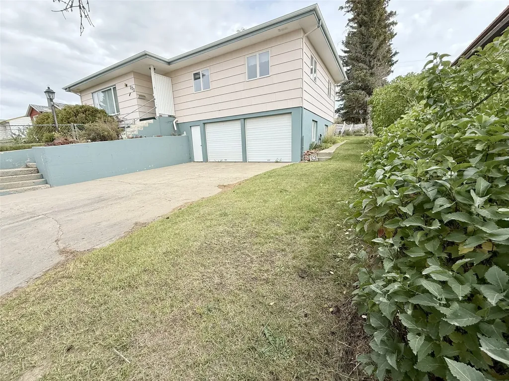233 4th Avenue SW Cut Bank MT 59427