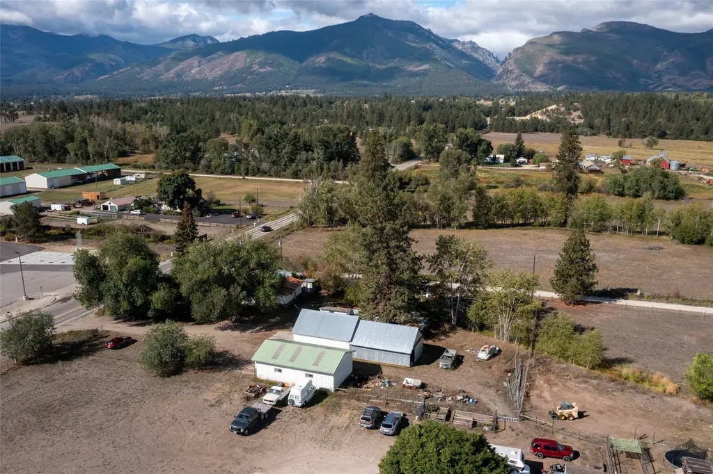 128 Dutch Hill Road Hamilton MT 59840