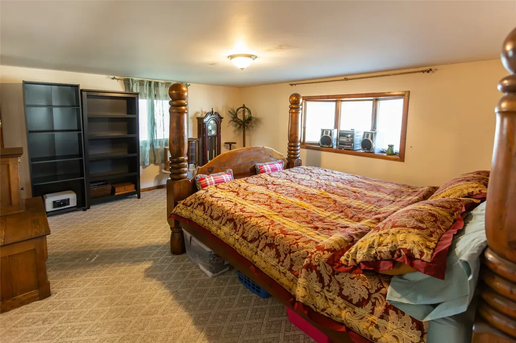 128 Dutch Hill Road Hamilton MT 59840
