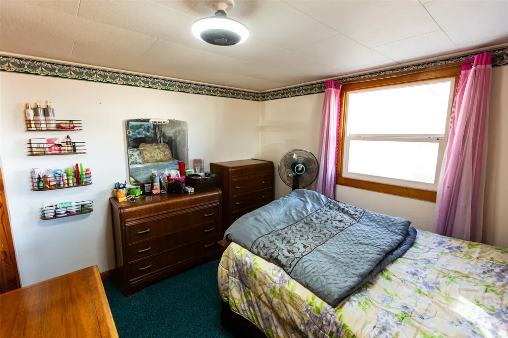 128 Dutch Hill Road Hamilton MT 59840