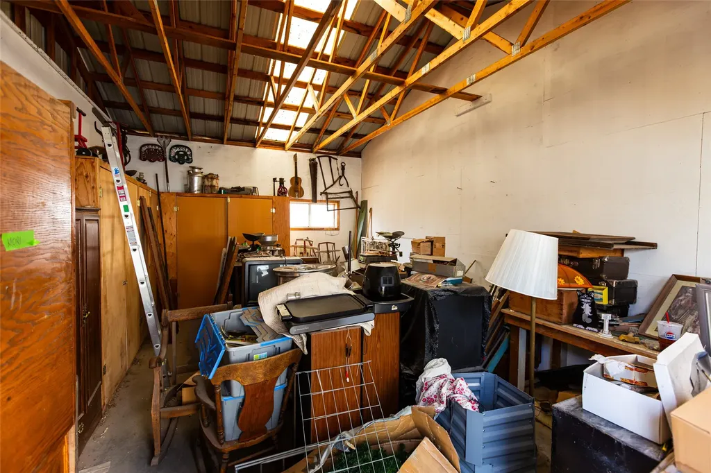 128 Dutch Hill Road Hamilton MT 59840