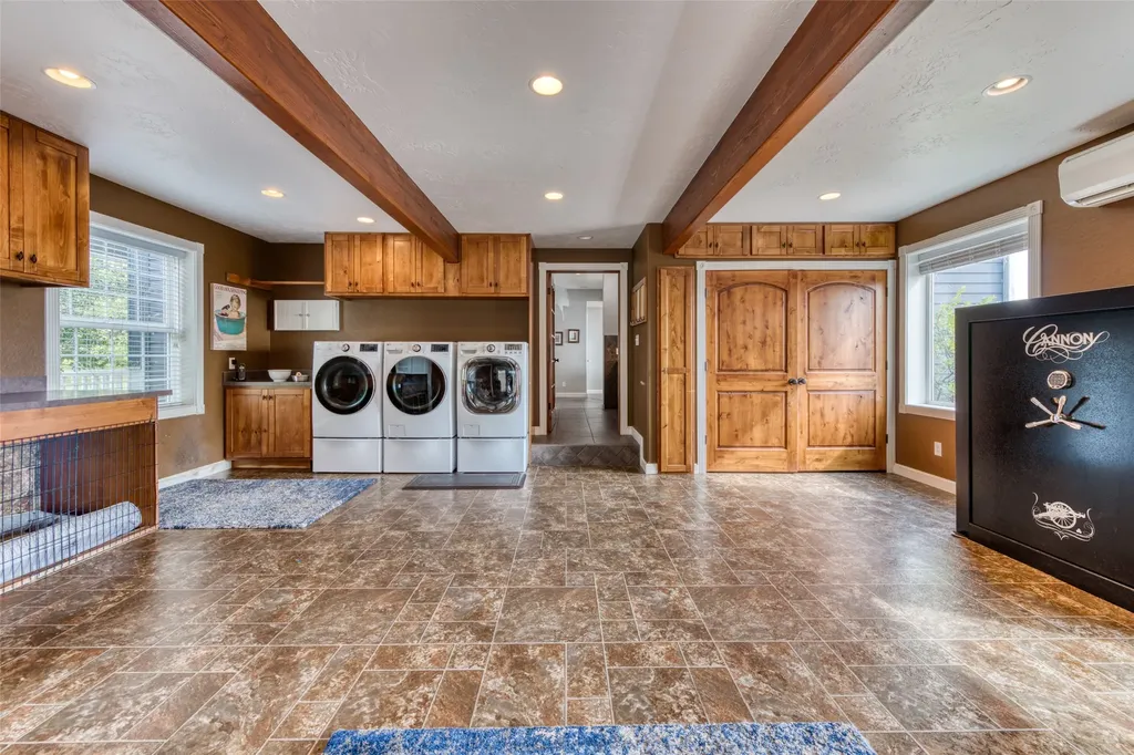 16374 Folsom Road Florence MT 59833