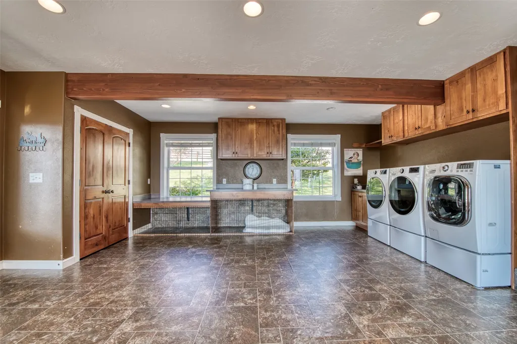 16374 Folsom Road Florence MT 59833