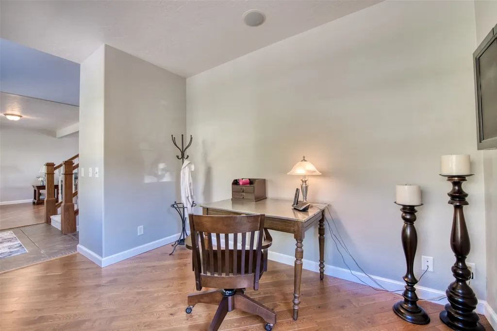 16374 Folsom Road Florence MT 59833