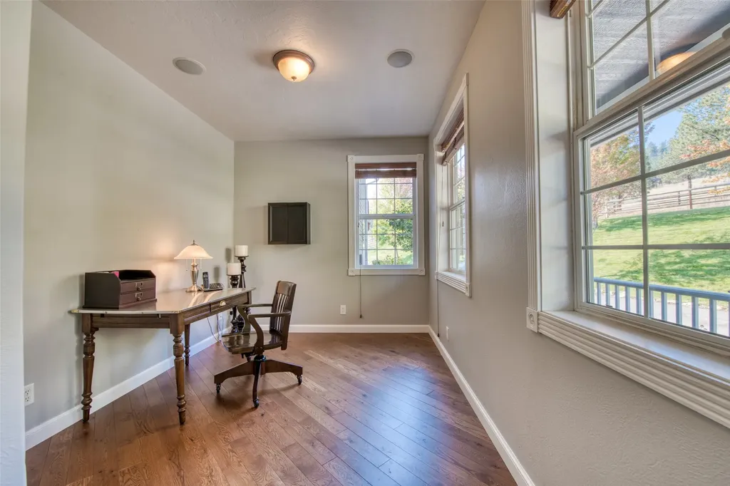 16374 Folsom Road Florence MT 59833