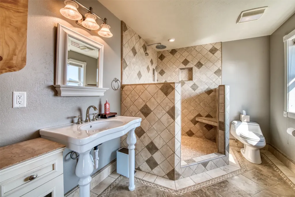 16374 Folsom Road Florence MT 59833