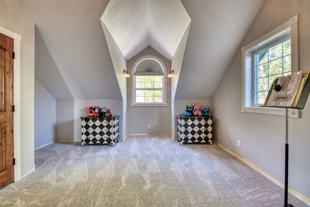 16374 Folsom Road Florence MT 59833