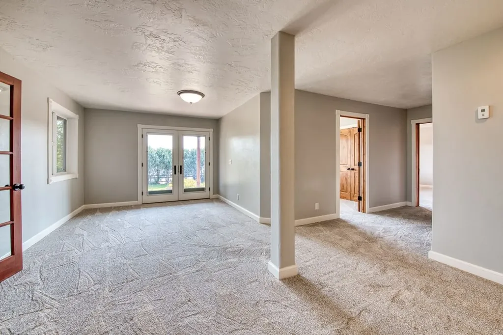 16374 Folsom Road Florence MT 59833