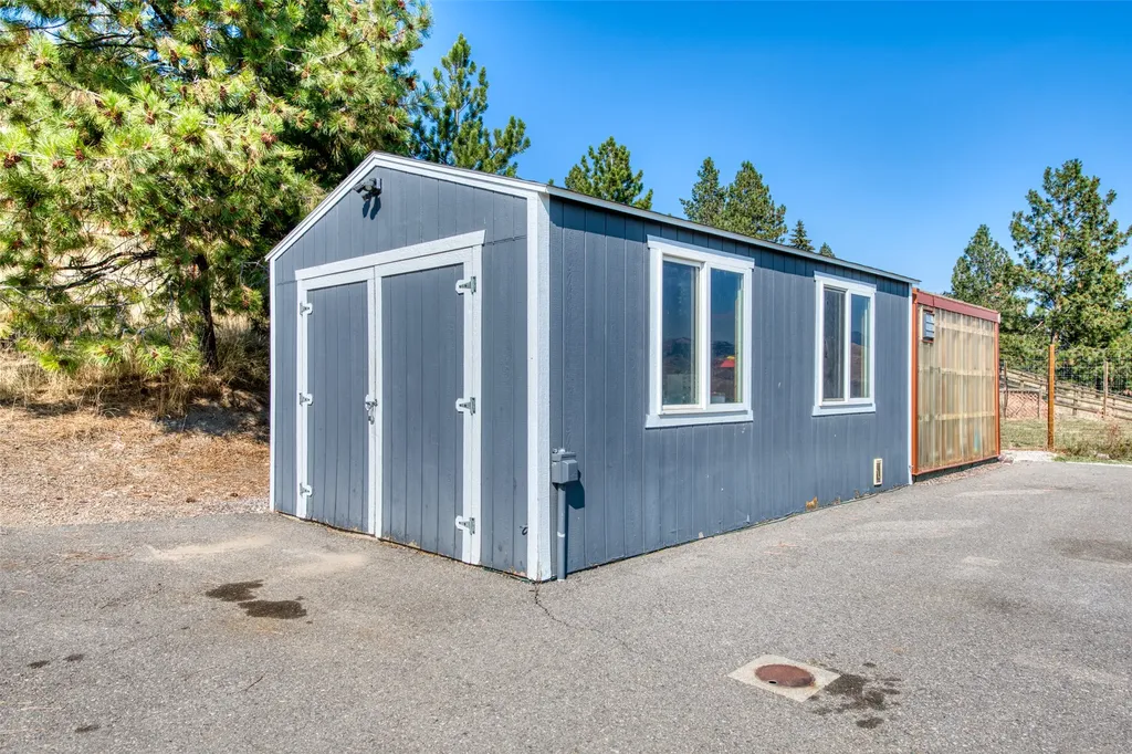 16374 Folsom Road Florence MT 59833