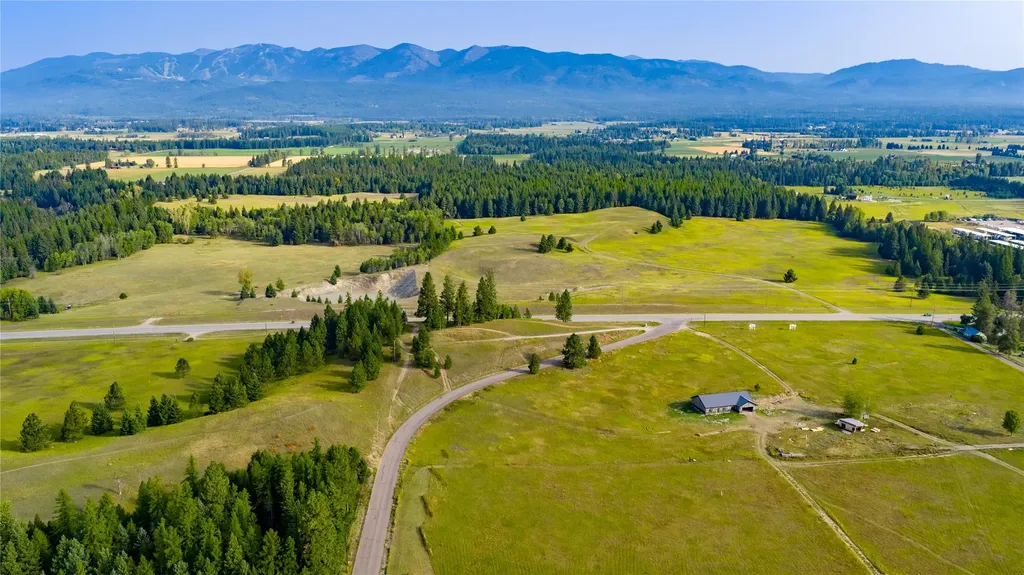 400 Sandy Hill Lane Columbia Falls MT 59912