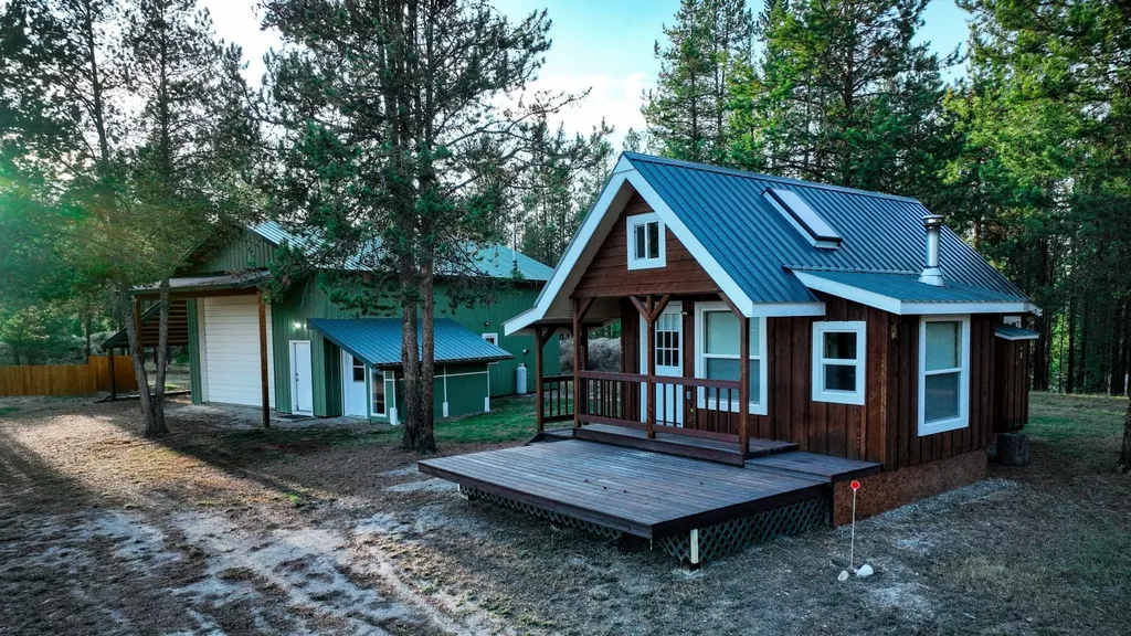 9330 Us Highway 2 W Marion MT 59925