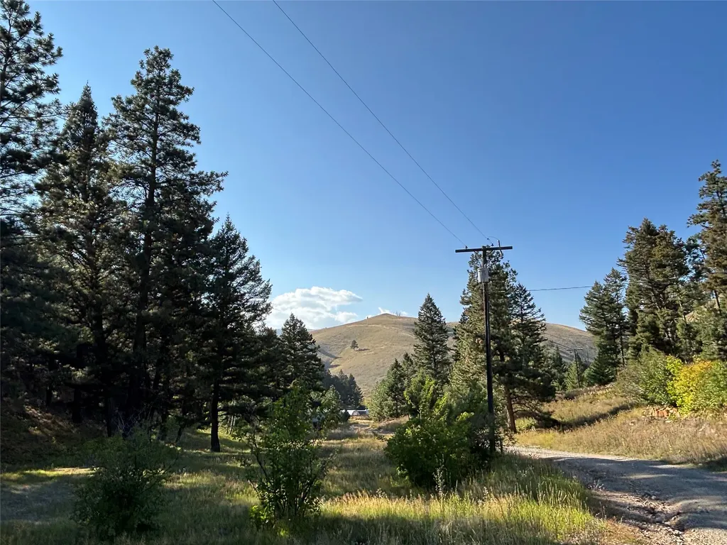 21 Platt Gulch Road Jefferson City MT 59638