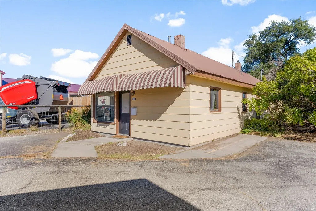 1100 S First Street Hamilton MT 59840