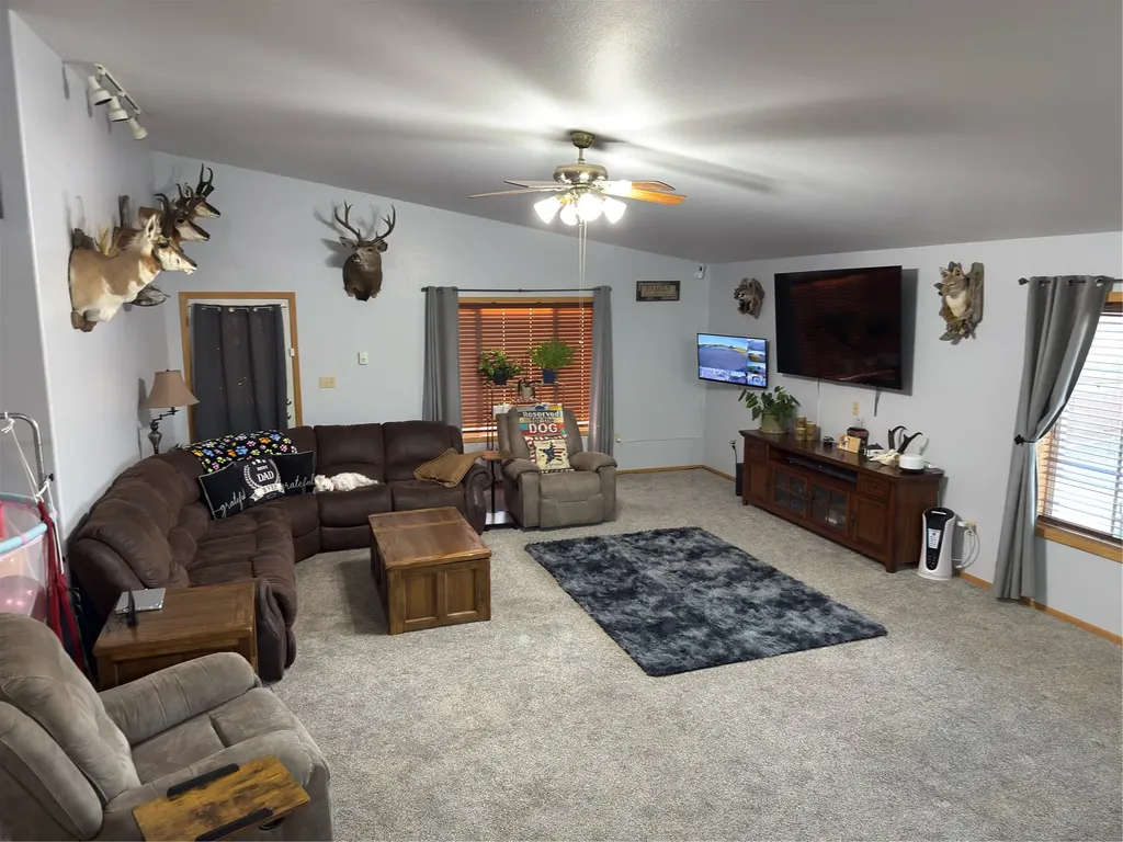 1535 Oilfield Avenue Shelby MT 59474
