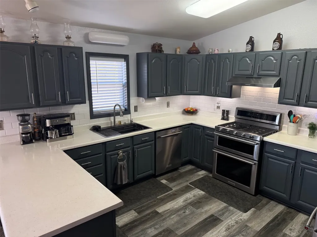 1535 Oilfield Avenue Shelby MT 59474